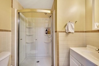32 Bay Street, Unit 32 Cambridge, MA 02139 - Photo 14 of 14