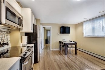 32 Bay Street, Unit 32 Cambridge, MA 02139 - Photo 4 of 14