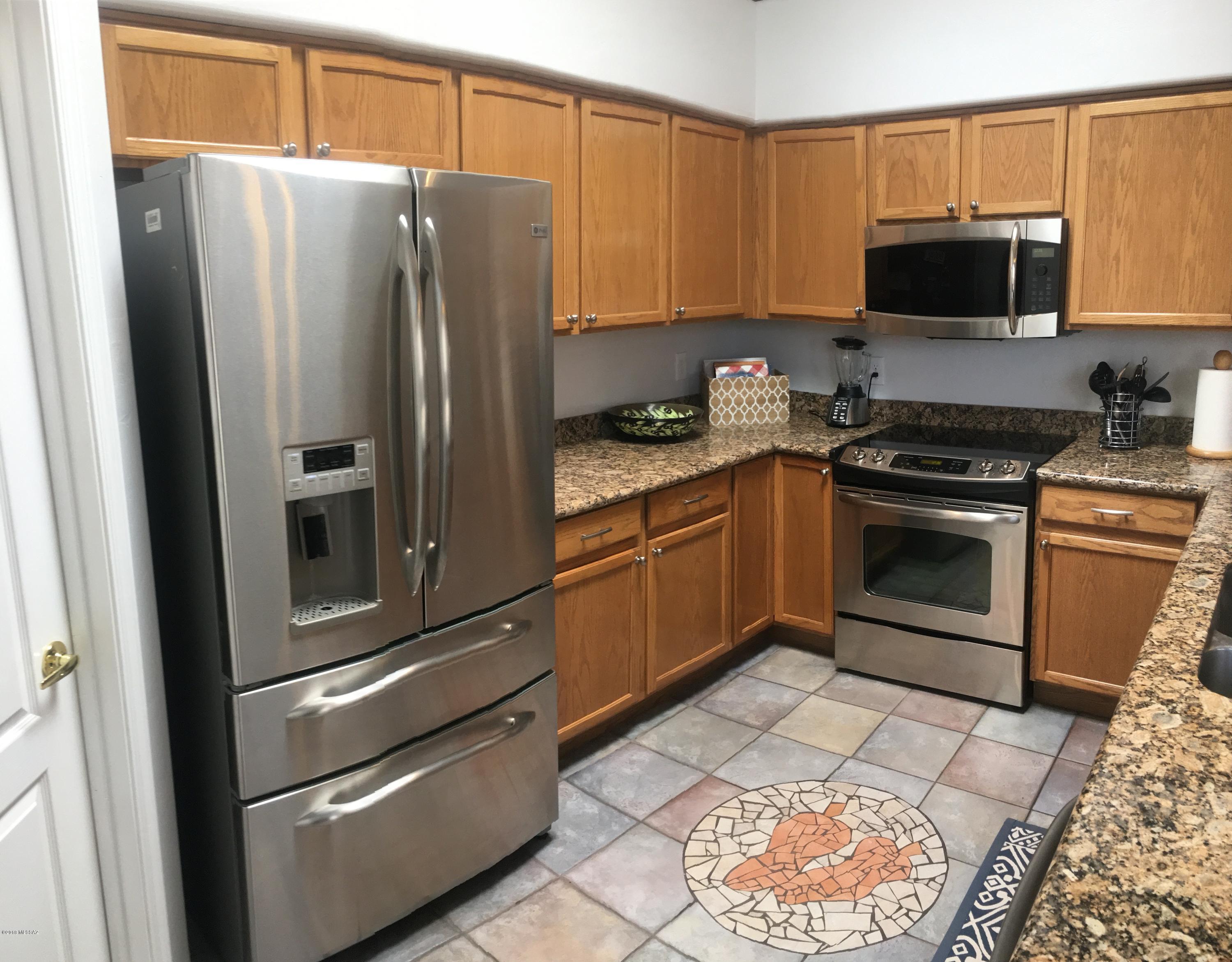 11300 North Sawtooth Road Tucson, AZ 85737 - Photo 3 of 45 Gallery Image 3