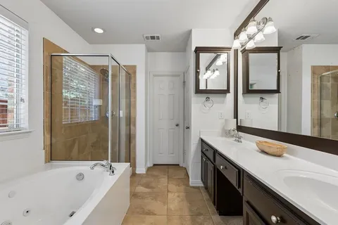 $515,000 | 8728 Dayton Drive, Lantana, TX 76226