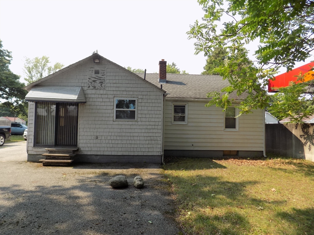1261 Page Boulevard Springfield, MA 01104 - Photo 26 of 27 Gallery Image 26