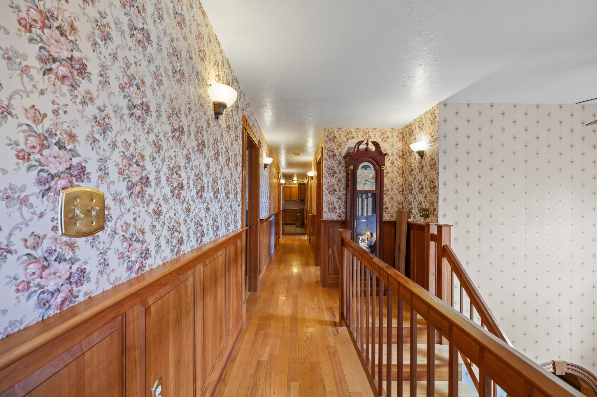 329 Main Road Bradford, ME 04410 - Photo 38 of 76 2nd floor hallway