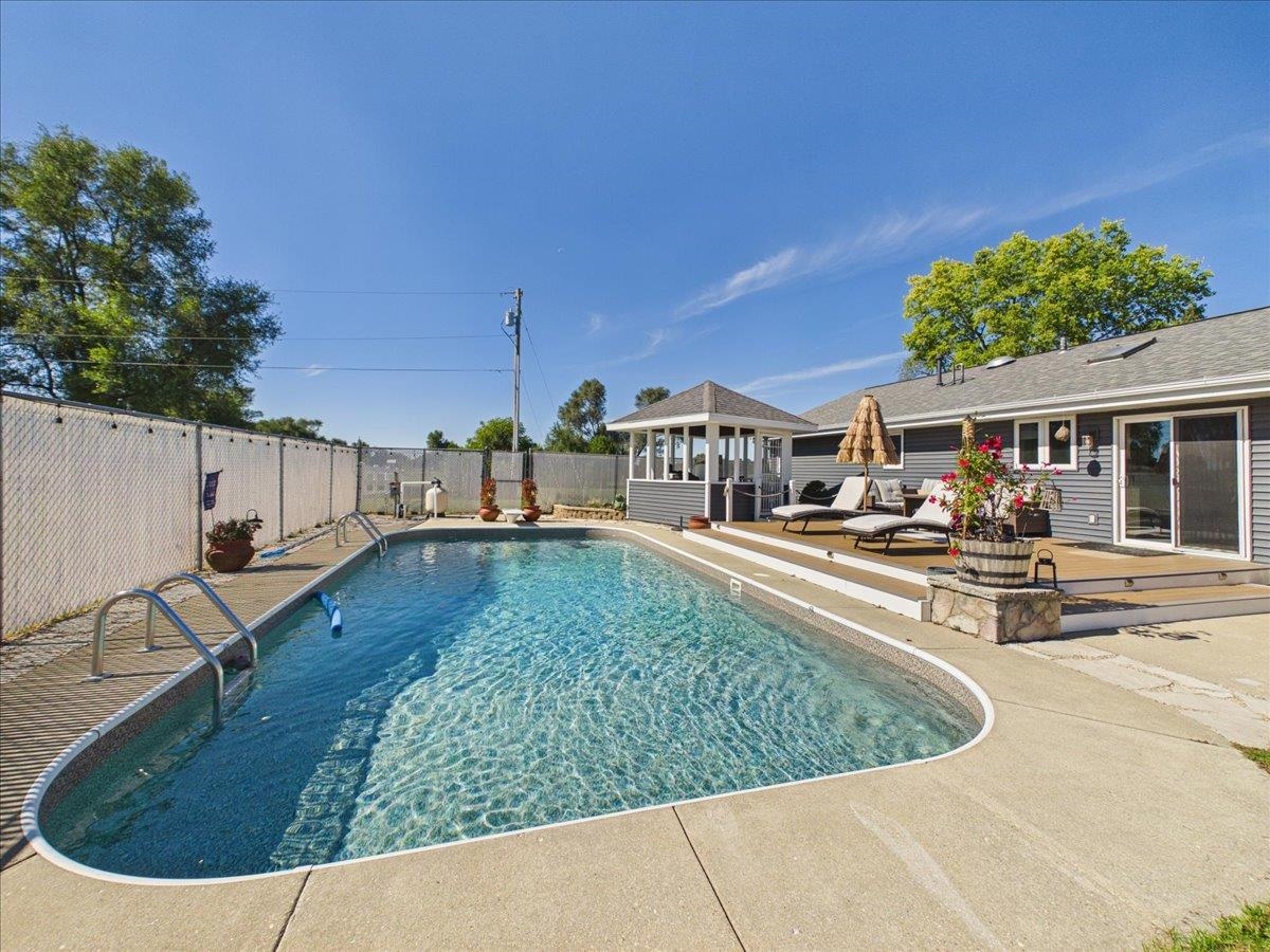 2333 Fischer Road South Beloit, IL 61080 - Photo 44 of 62 Gallery Image 44