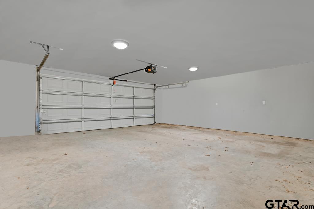 228 Cambridge Lane Longview, TX 75601 - Photo 17 of 26 a view of a garage
