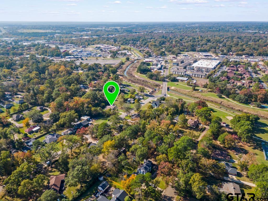 228 Cambridge Lane Longview, TX 75601 - Photo 24 of 26 an aerial view of a