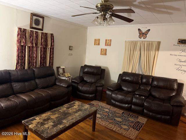 672 Main Street Aurora, NC 27806 - Photo 9 of 27 Formal Living Room