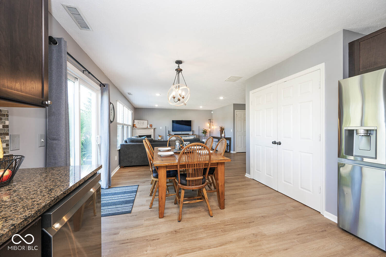 6922 West Briarwood Boulevard New Palestine, IN 46163 - Photo 16 of 47