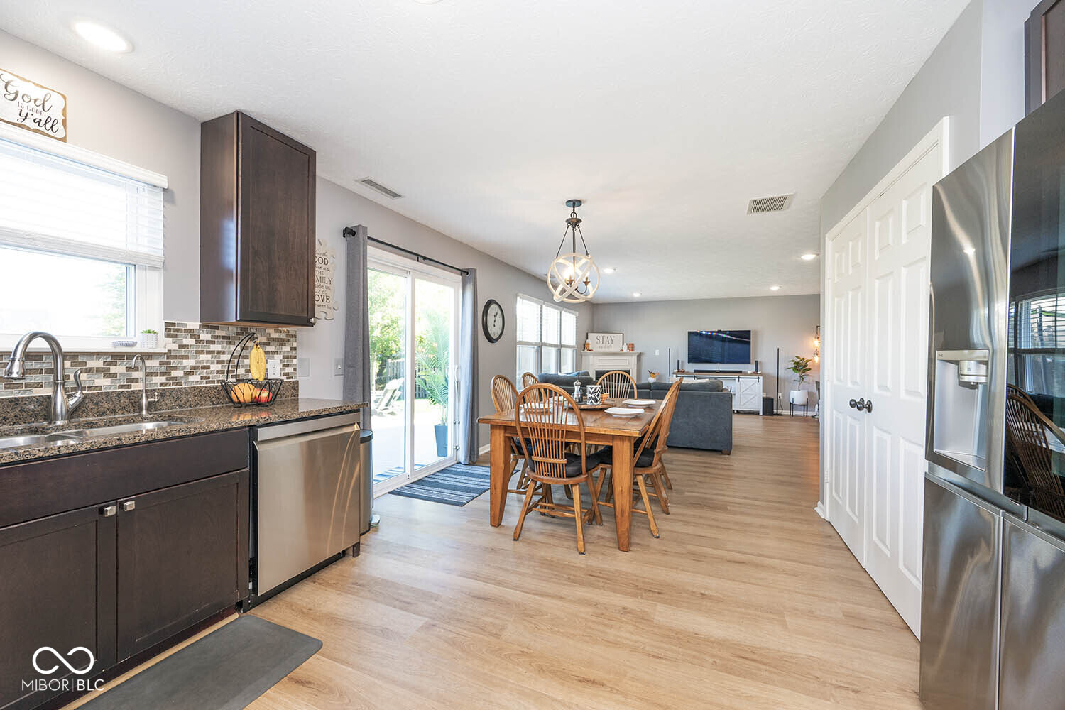 6922 West Briarwood Boulevard New Palestine, IN 46163 - Photo 17 of 47