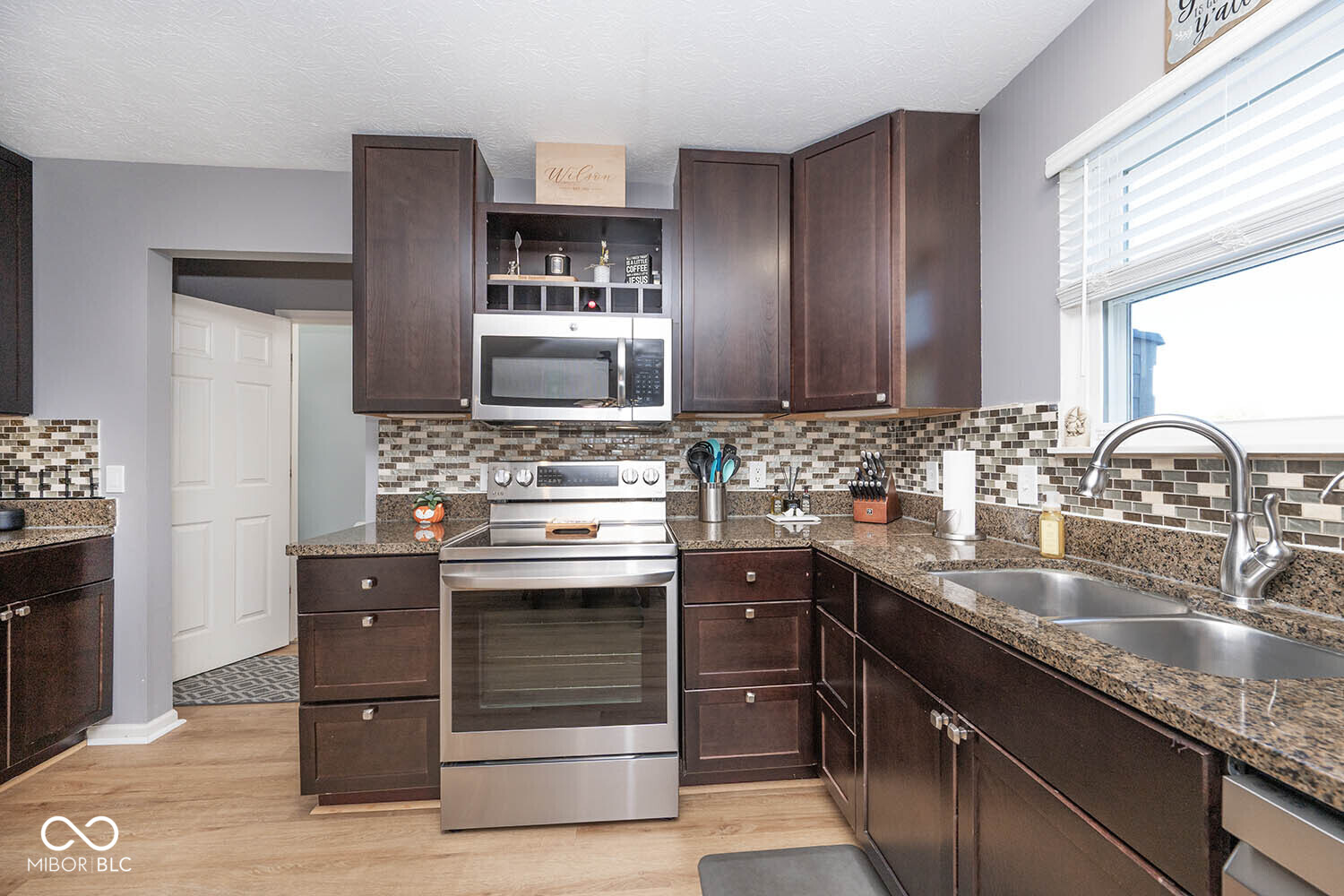 6922 West Briarwood Boulevard New Palestine, IN 46163 - Photo 19 of 47