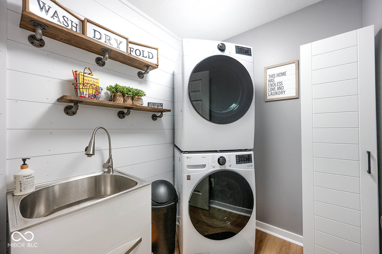 6922 West Briarwood Boulevard New Palestine, IN 46163 - Photo 21 of 47