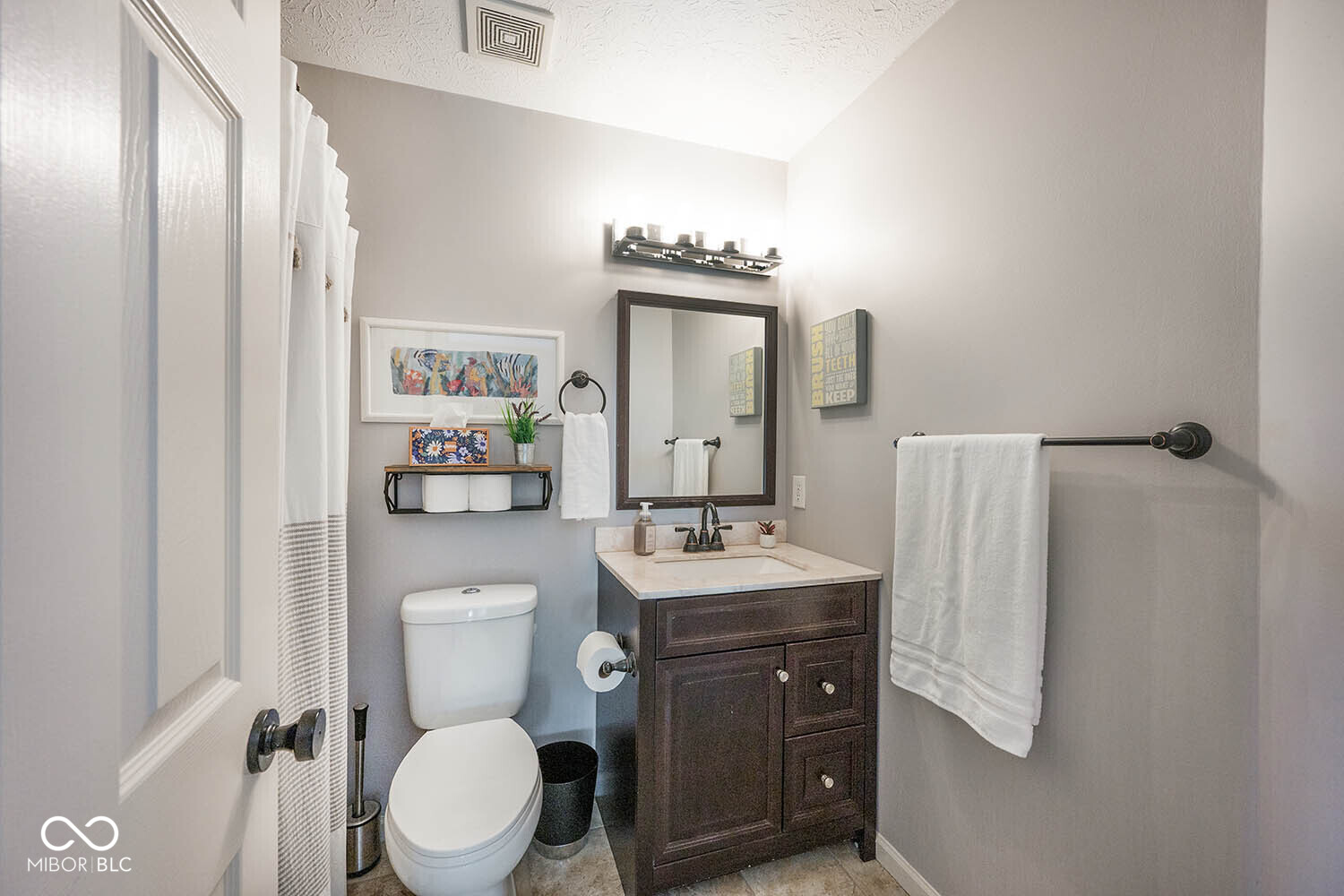 6922 West Briarwood Boulevard New Palestine, IN 46163 - Photo 27 of 47