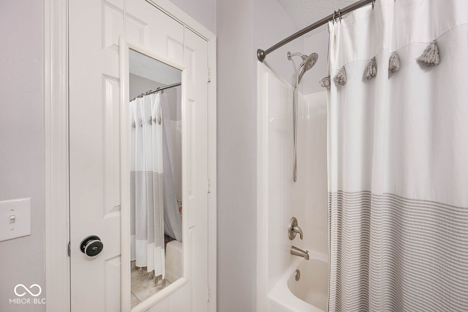 6922 West Briarwood Boulevard New Palestine, IN 46163 - Photo 28 of 47