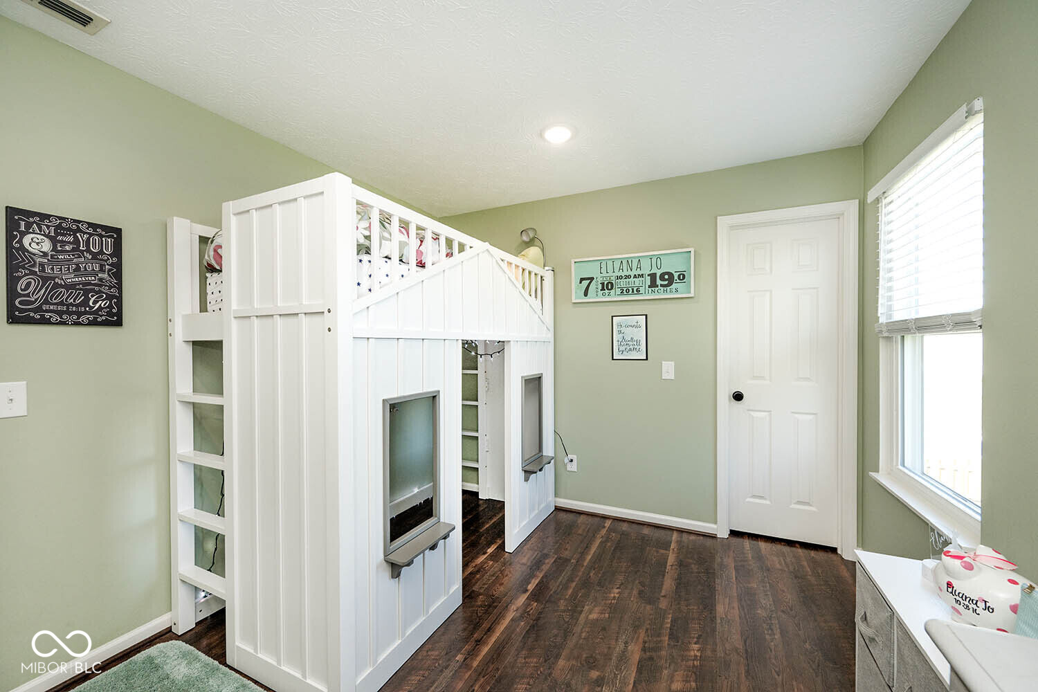 6922 West Briarwood Boulevard New Palestine, IN 46163 - Photo 29 of 47