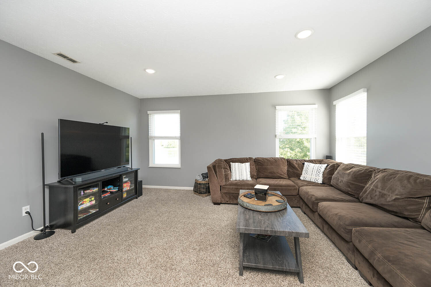 6922 West Briarwood Boulevard New Palestine, IN 46163 - Photo 33 of 47