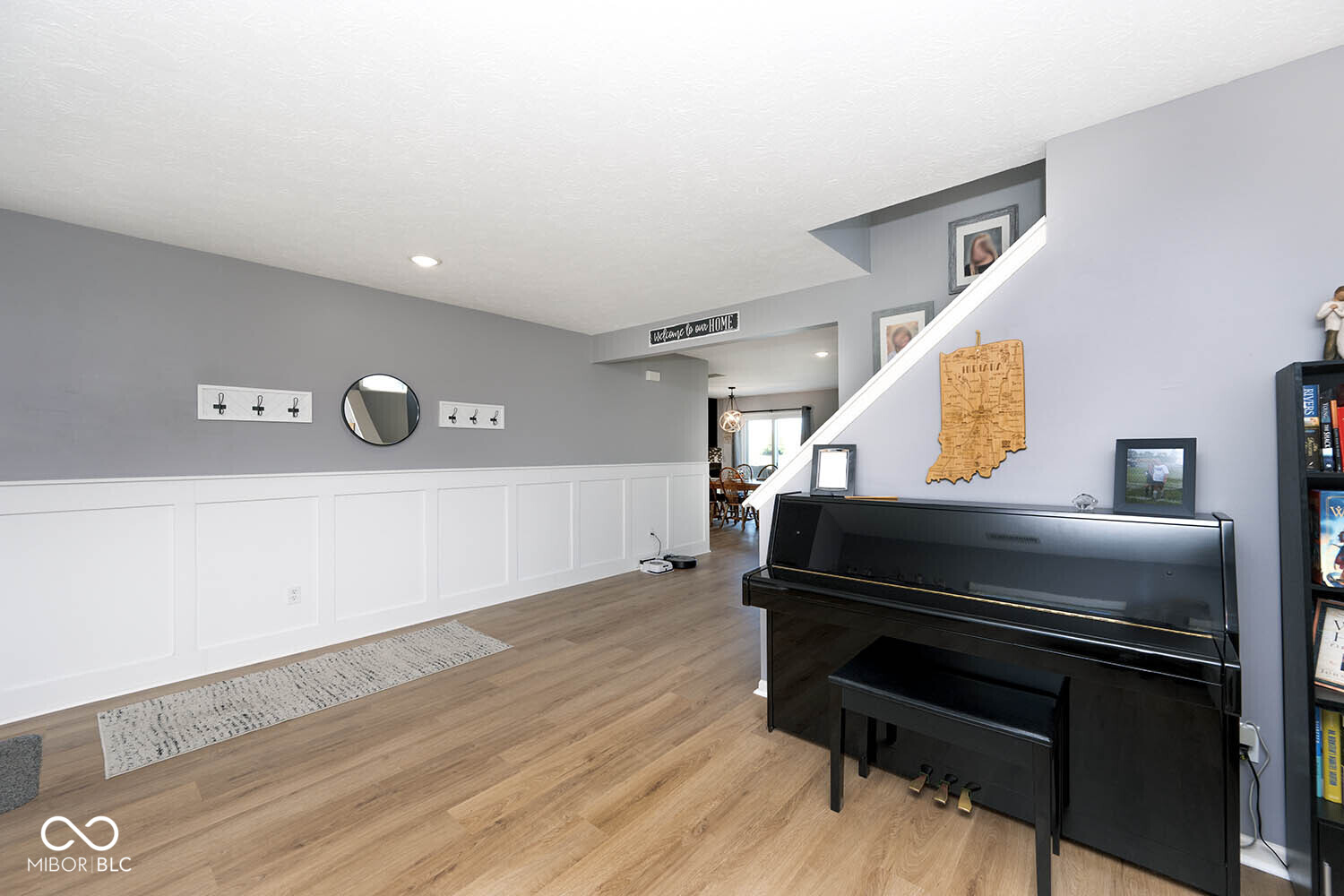 6922 West Briarwood Boulevard New Palestine, IN 46163 - Photo 7 of 47