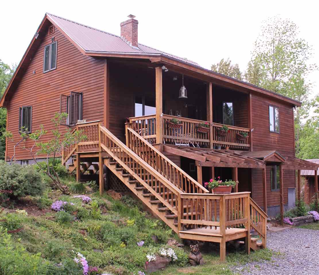 521 Crestwood Road Lyndon, VT 05851 - Photo 1 of 37 Gallery Image 1