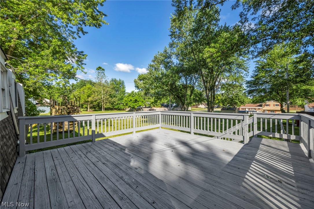 8742 Usher Road Olmsted Falls, OH 44138 - Photo 35 of 40