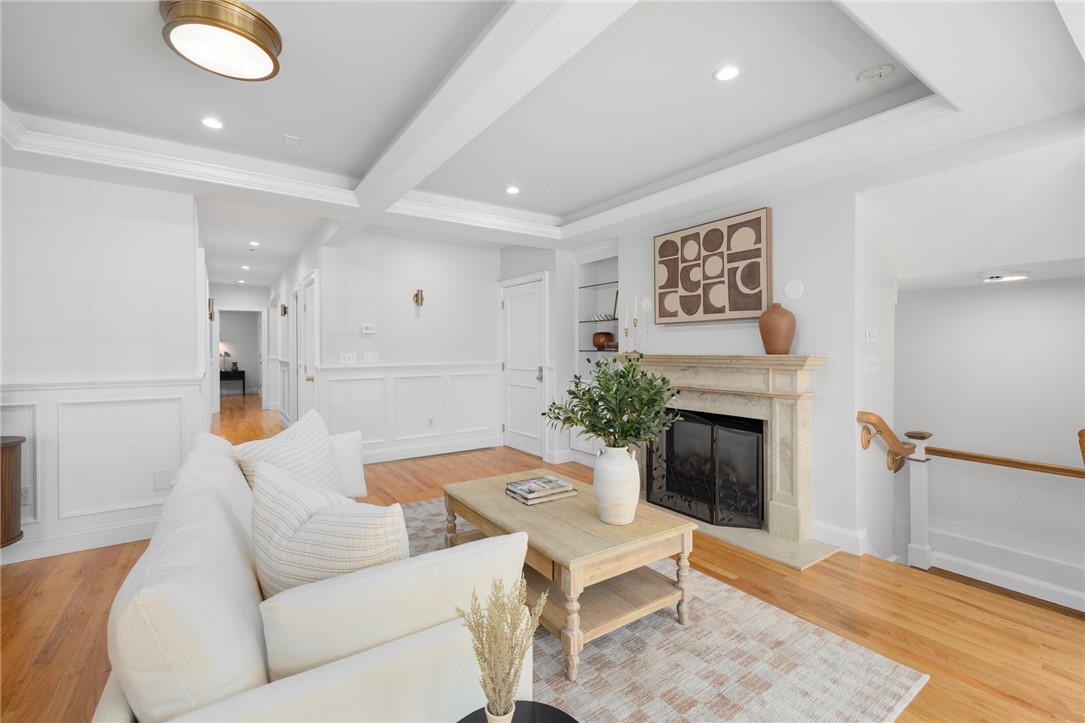 30 South Angell Street, Unit 2 Providence, RI 02906 - Photo 11 of 37