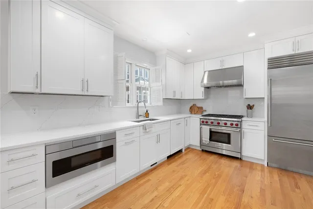 $1,125,000 | 30 South Angell Street, Unit 2, Providence, RI 02906