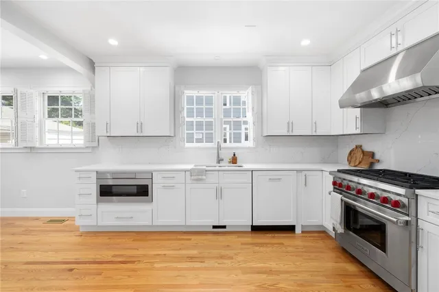 $1,125,000 | 30 South Angell Street, Unit 2, Providence, RI 02906