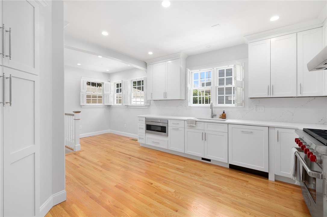 30 South Angell Street, Unit 2 Providence, RI 02906 - Photo 19 of 37