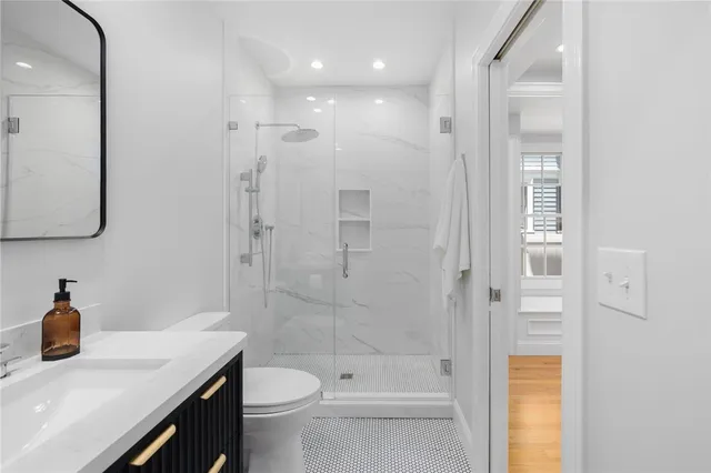 $1,125,000 | 30 South Angell Street, Unit 2, Providence, RI 02906