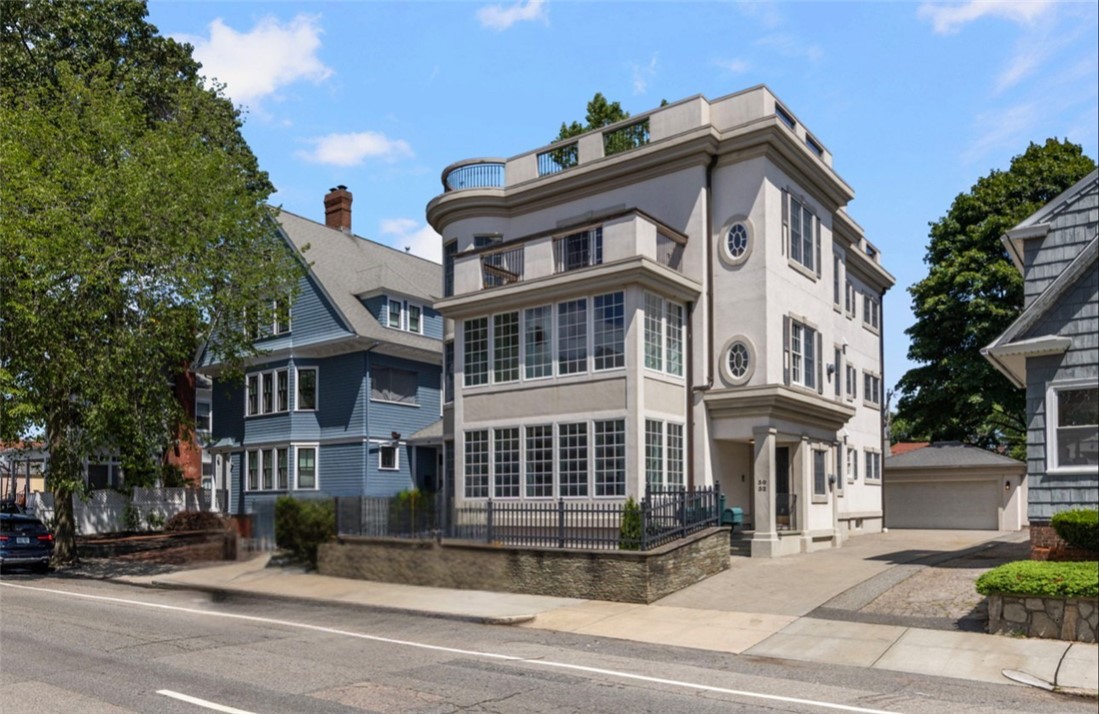 30 South Angell Street, Unit 2 Providence, RI 02906 - Photo 3 of 37