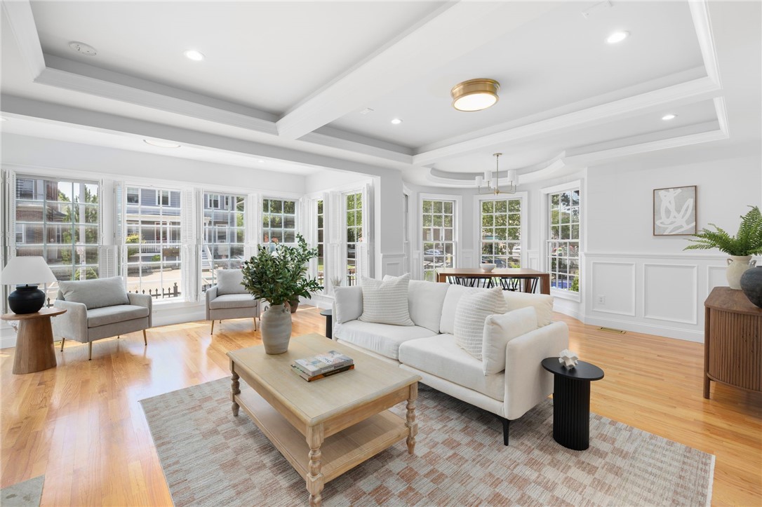 30 South Angell Street, Unit 2 Providence, RI 02906 - Photo 5 of 37