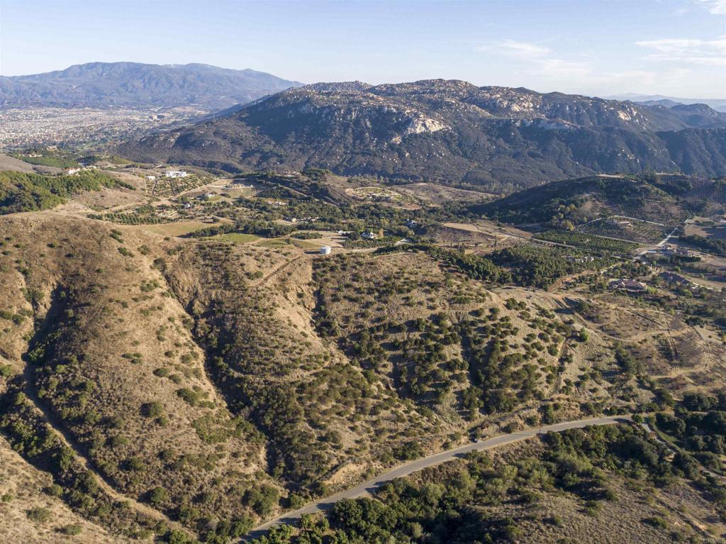 1 Vía Tornado Temecula, CA 92590 - Photo 31 of 42 a view of mountains and valleys