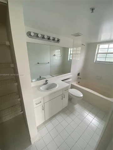 $1,800 | 4840 Highway 7, Unit 6202, Coconut Creek, FL 33073