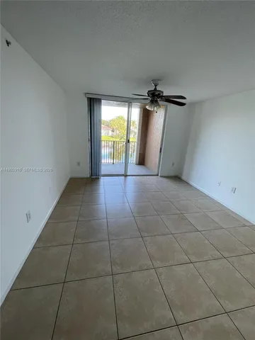 $1,800 | 4840 Highway 7, Unit 6202, Coconut Creek, FL 33073