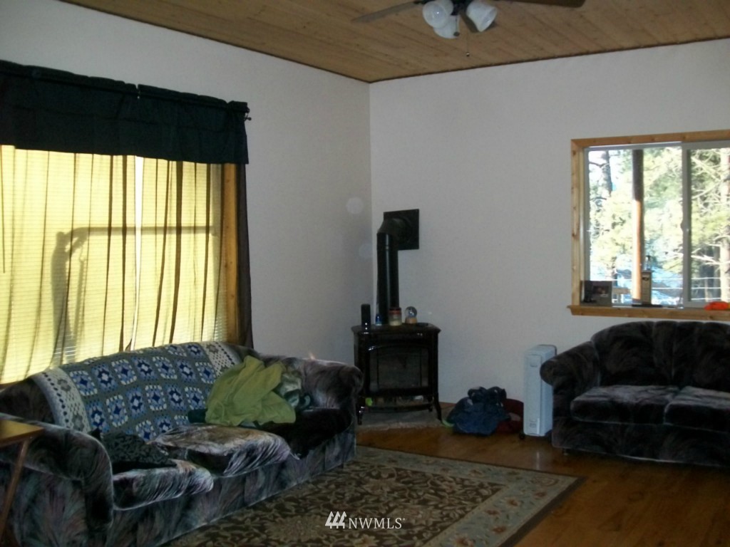43 Anderson Road Riverside, WA 98849 - Photo 2 of 18 Gallery Image 2