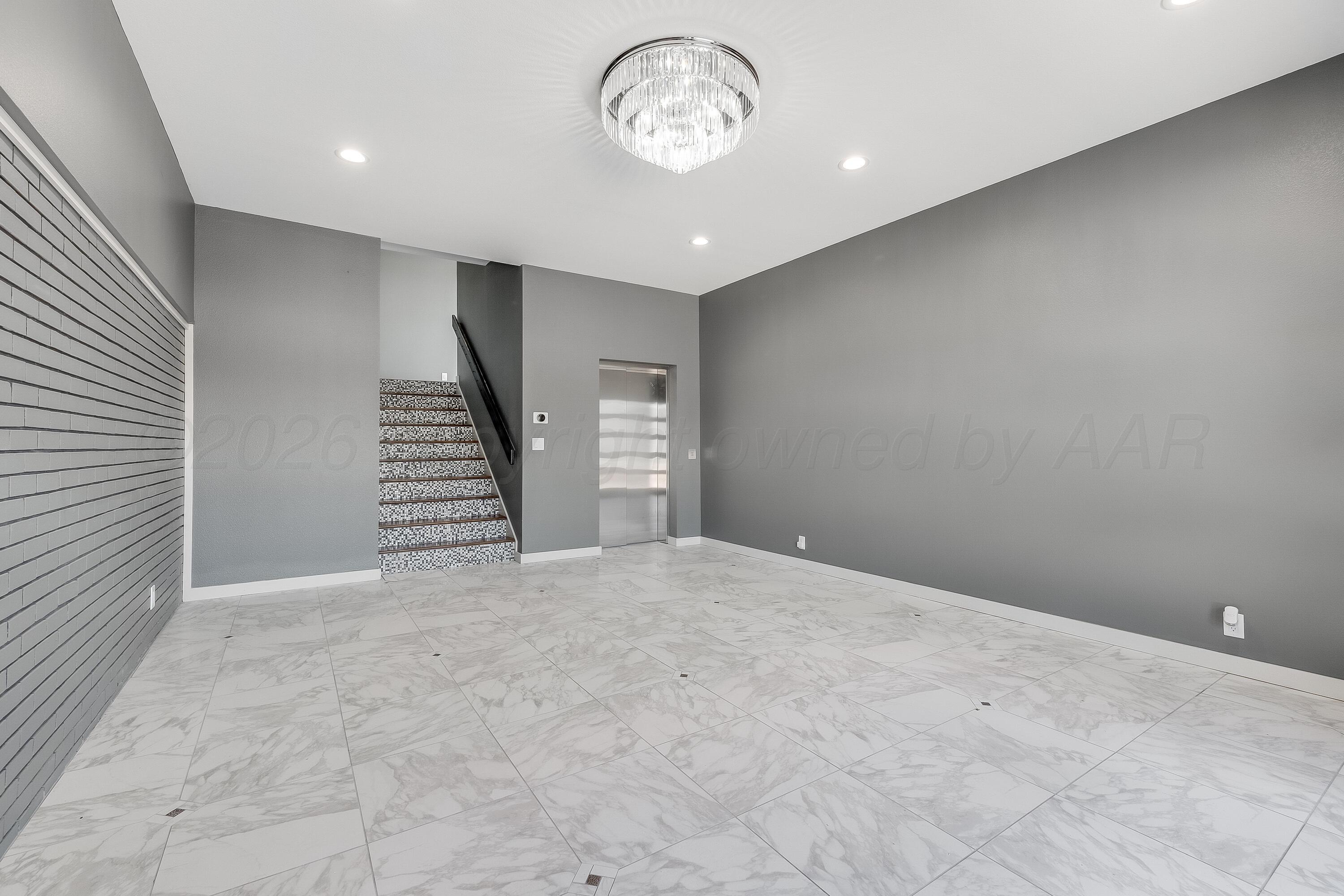 20 Nottingham Road Amarillo, TX 79124 - Photo 7 of 69 Foyer - 1
