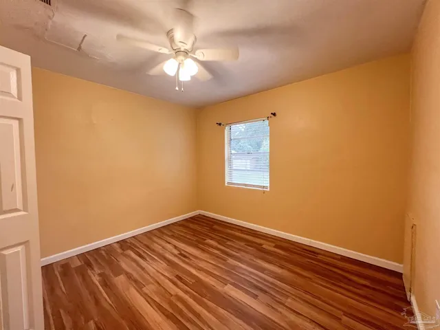 $1,300 | 608 North 70th Avenue, Pensacola, FL 32506