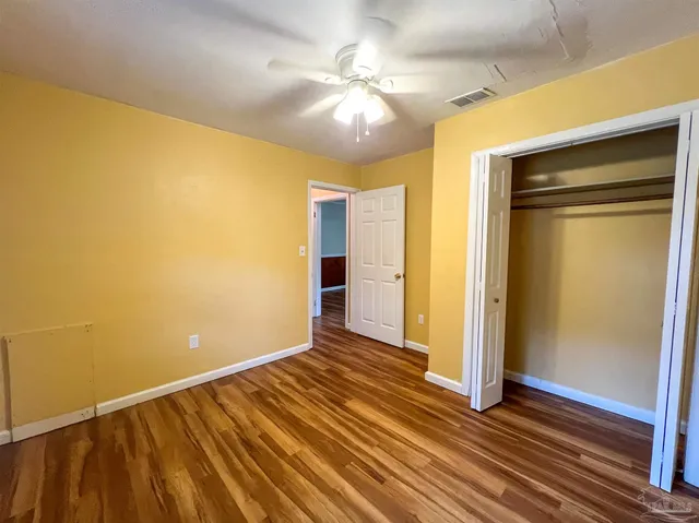 $1,300 | 608 North 70th Avenue, Pensacola, FL 32506