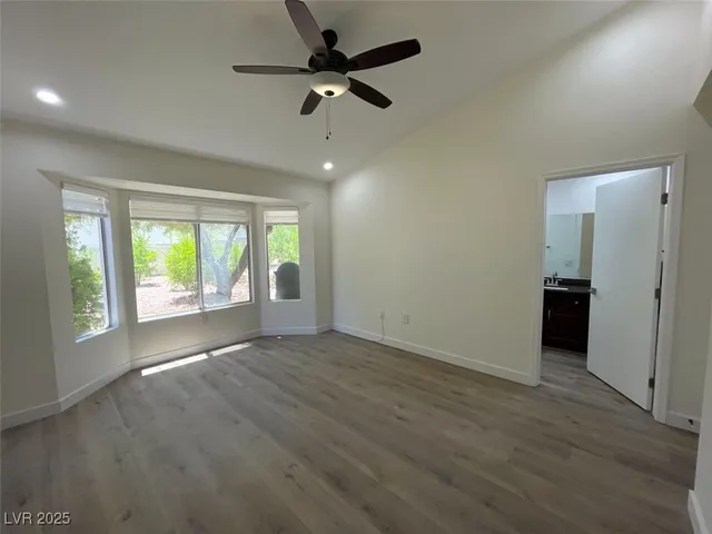 $2,100 | 9509 Sundial Drive, Las Vegas, NV 89134