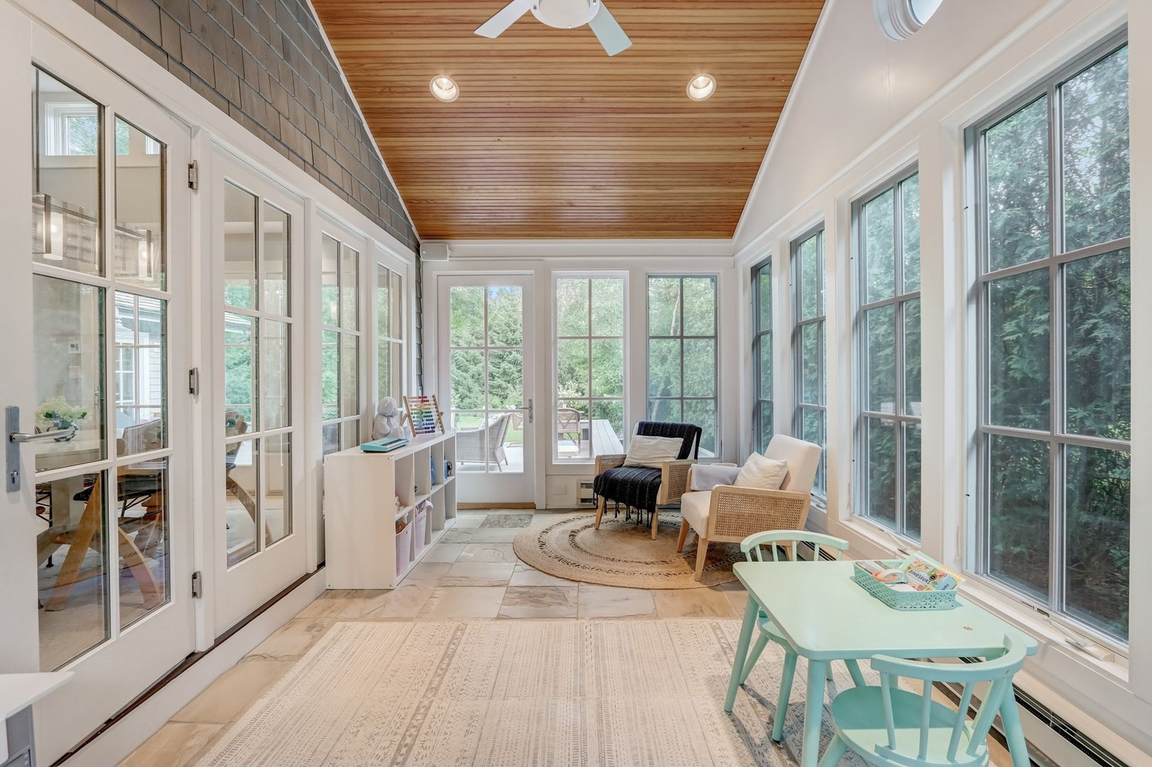 427 Brierhill Road Deerfield, IL 60015 - Photo 21 of 59 Gallery Image 21
