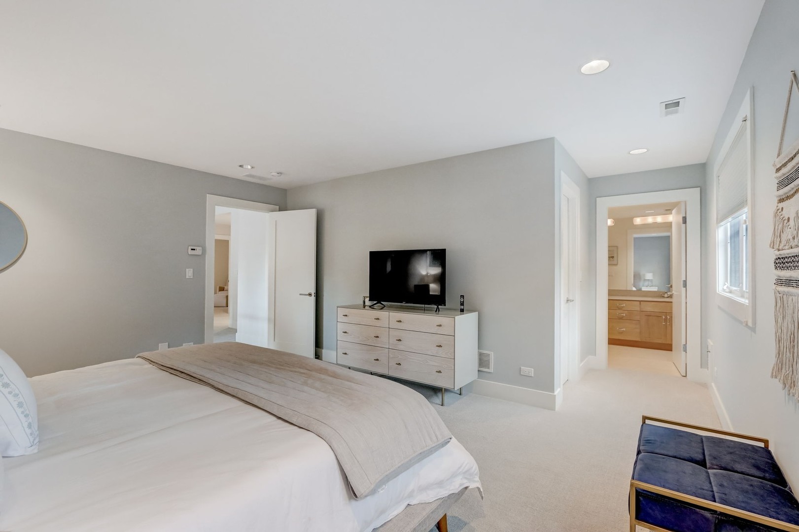 427 Brierhill Road Deerfield, IL 60015 - Photo 33 of 59 Gallery Image 33
