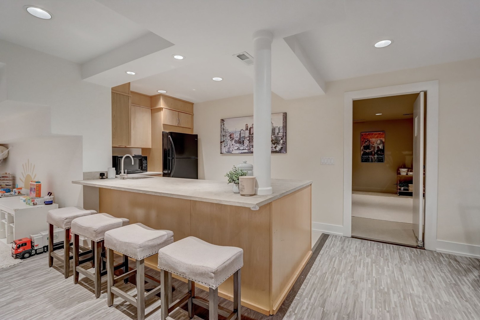 427 Brierhill Road Deerfield, IL 60015 - Photo 40 of 59 Gallery Image 40