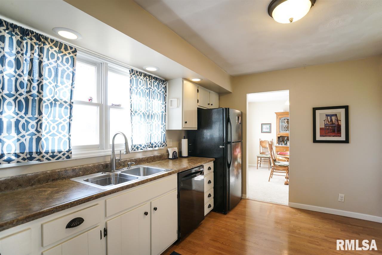 3312 Sheridan Road Pekin, IL 61554 - Photo 14 of 36 Gallery Image 14