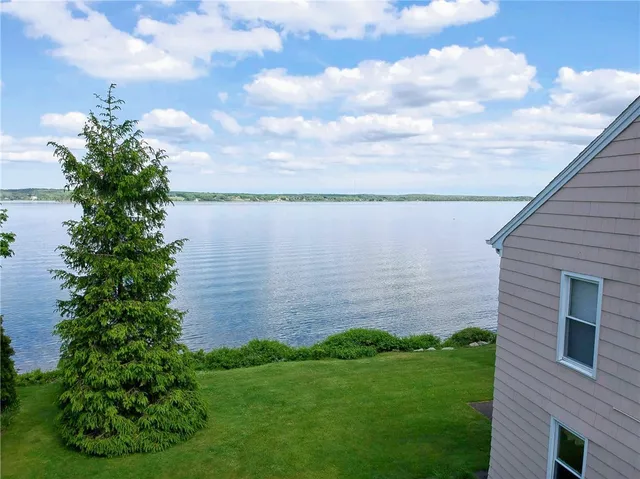 $3,000 | 38 Morningside Lane, Unit 1, Portsmouth, RI 02871