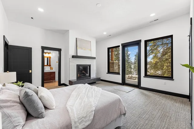 $2,248,000 | 15 Veil Cave Court, Donnelly, ID 83615