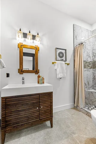 $2,248,000 | 15 Veil Cave Court, Donnelly, ID 83615