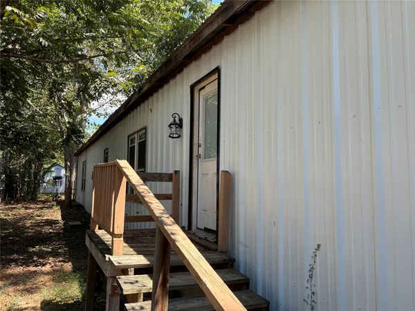 $1,150 | 13120 South Lee Shore Drive, Willis, TX 77318