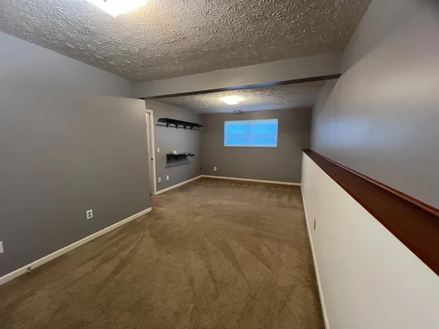 $256,000 | 24714 State Line Road, Lawrenceburg, IN 47025