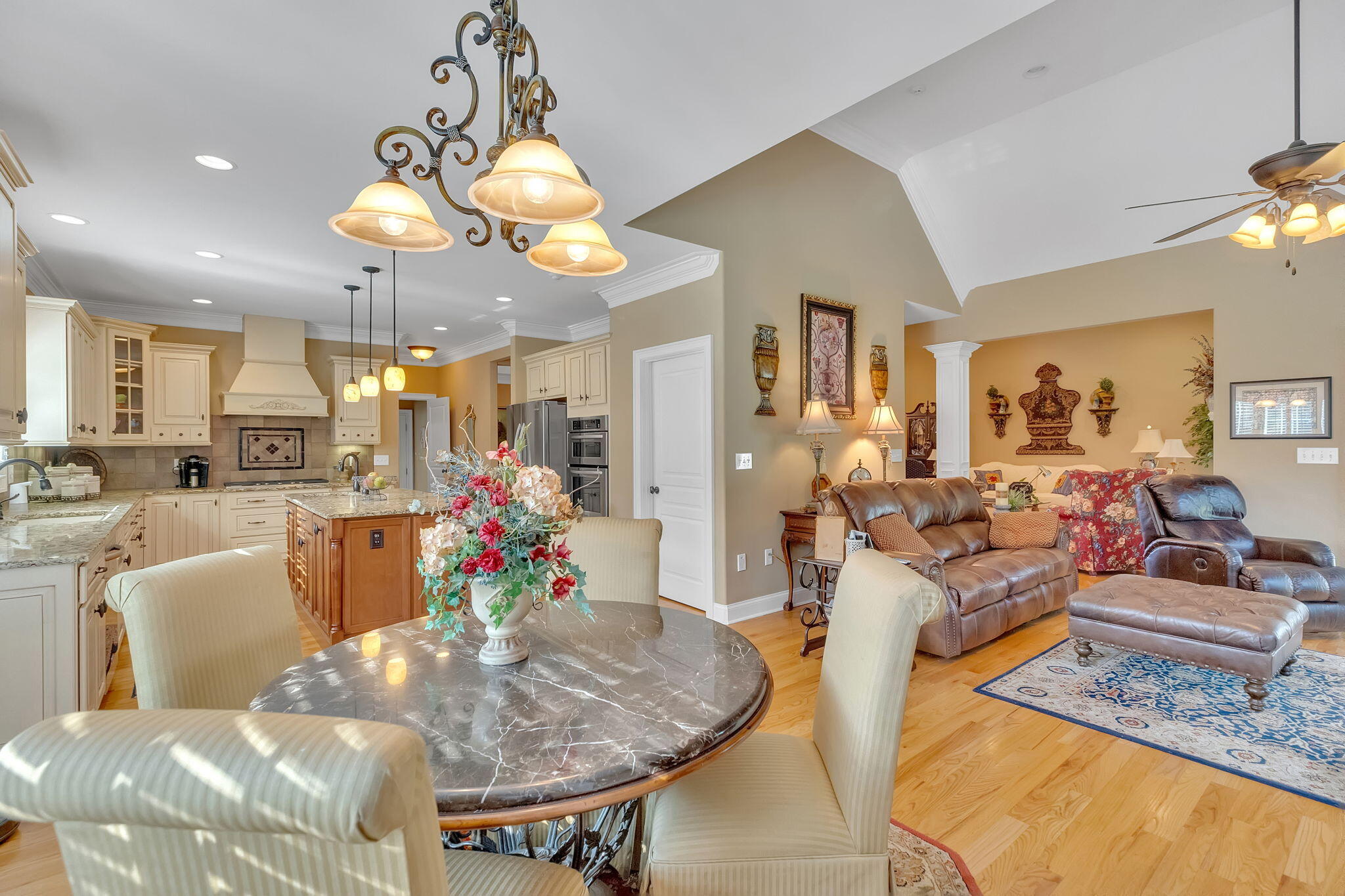 5218 Caintuck Road Kingsport, TN 37664 - Photo 8 of 45 29-web-or-mls-217A1131