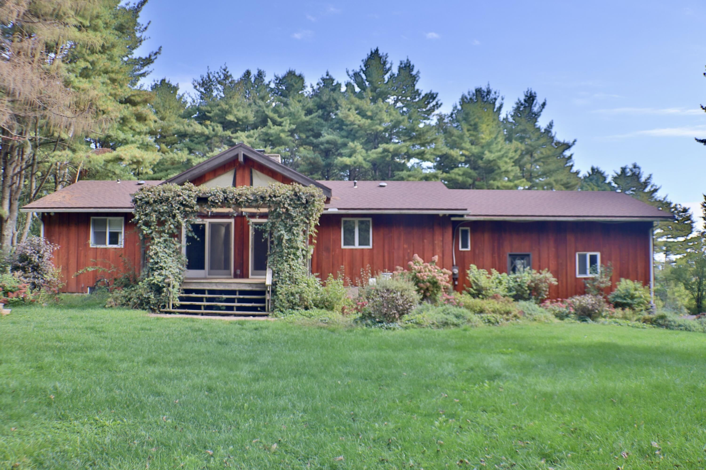 16 Riley Way Peru, NY 12972 - Photo 1 of 37 Gallery Image 1