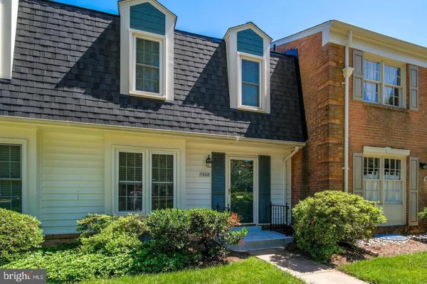 $3,900 | 1528 Westmoreland Street, McLean, VA 22101