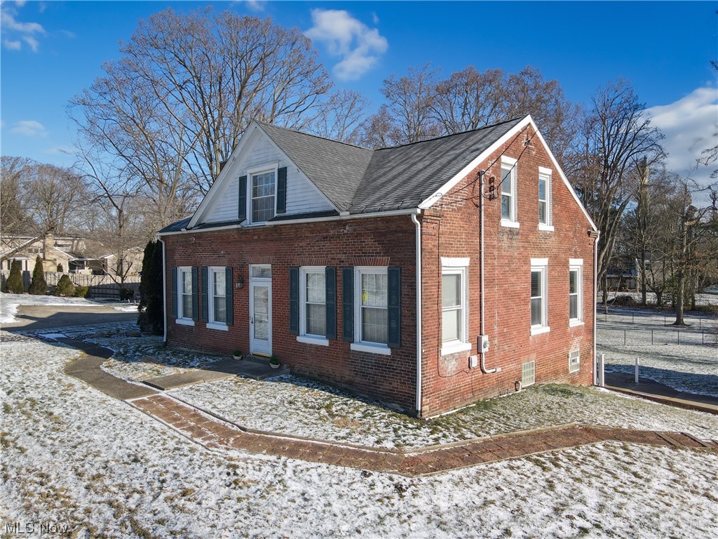 5770 Horning Road Kent, OH 44240 - Photo 41 of 50 View of front of house