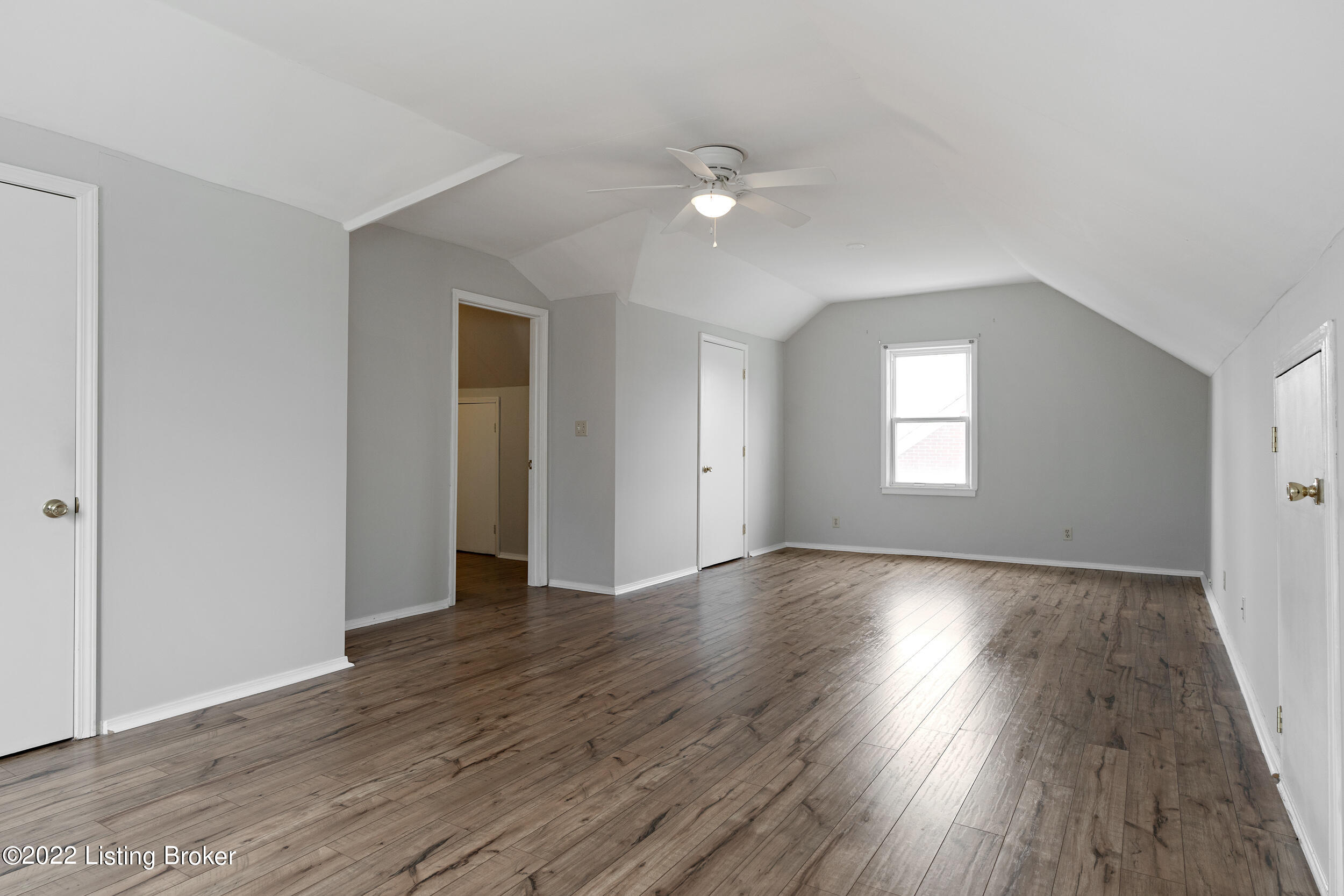 2204 Manchester Road Louisville, KY 40205 - Photo 28 of 46 Bedroom 3